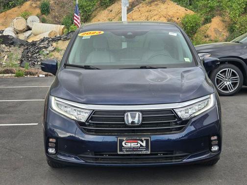 Obsidian Blue Pearl 2023 Honda Odyssey Touring