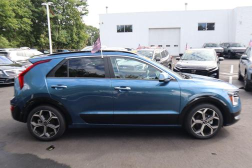 2024 Kia Niro Touring