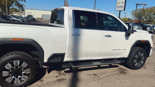 2024 GMC Sierra 2500 Denali
