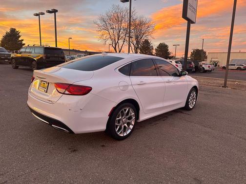 2015 Chrysler 200 C