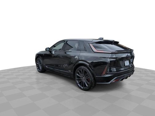 2026 Cadillac LYRIQ V Premium