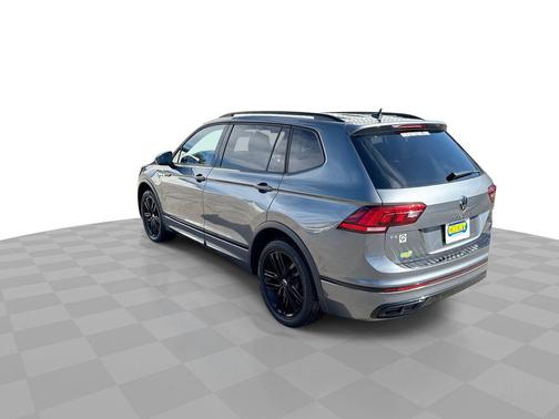 2022 Volkswagen Tiguan 2.0T SE R-Line Black 4MOTION