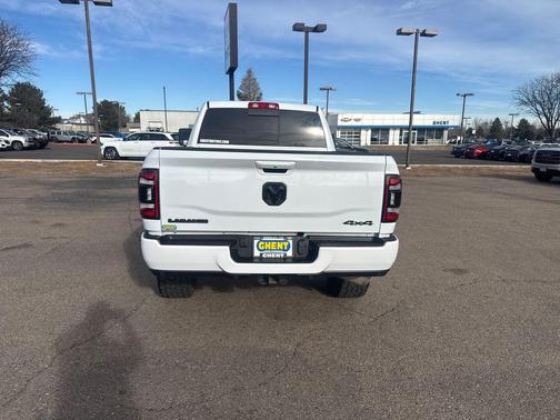 2024 RAM 2500 Laramie Crew Cab 4x4 6'4' Box