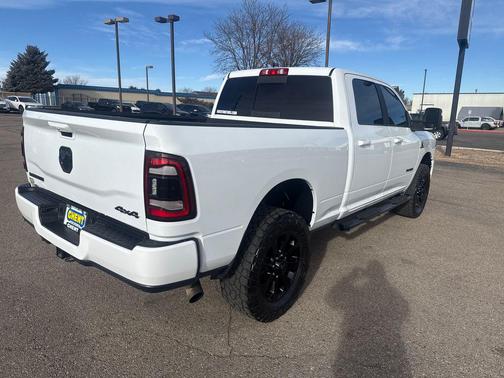 2024 RAM 2500 Laramie Crew Cab 4x4 6'4' Box