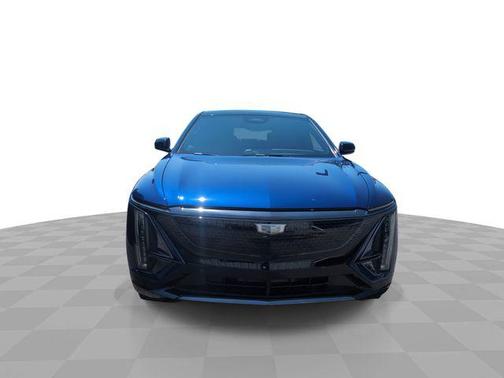 2025 Cadillac LYRIQ Sport w/1SJ