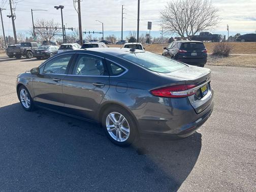 2018 Ford Fusion SE