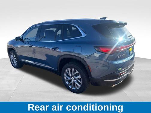 2025 Buick Enclave Preferred FWD