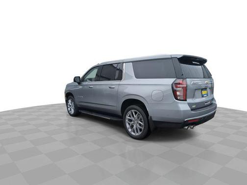 2024 Chevrolet Suburban Premier