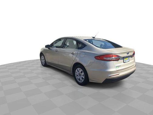 2019 Ford Fusion S
