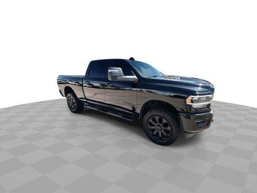 2023 RAM 2500 Laramie Crew Cab 4x4 6'4' Box