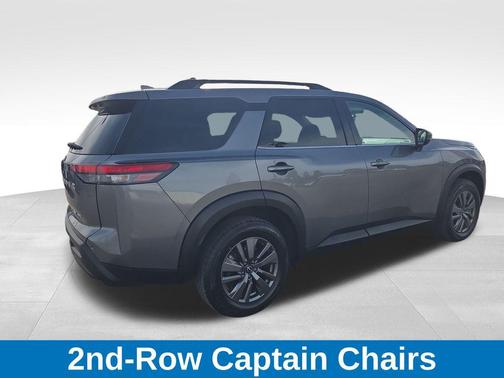 2024 Nissan Pathfinder SV 4WD