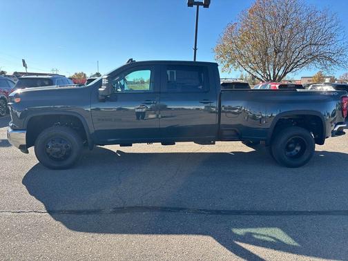 2026 Chevrolet Silverado 3500 LT
