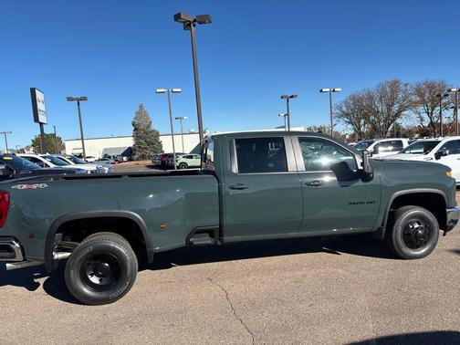 2026 Chevrolet Silverado 3500 LT