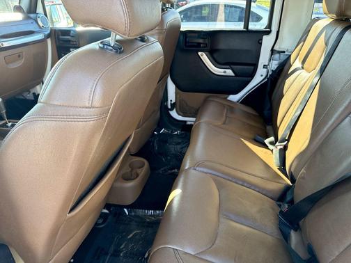 2014 Jeep Wrangler Unlimited Rubicon
