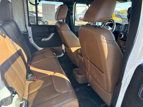 2014 Jeep Wrangler Unlimited Rubicon