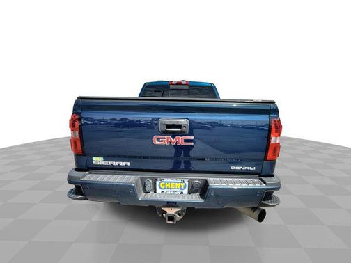 2016 GMC Sierra 2500 Denali