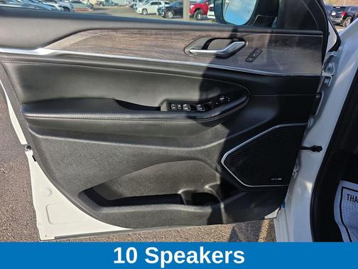 2024 Jeep Grand Cherokee Overland