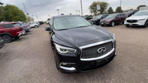 2017 INFINITI QX60 Base