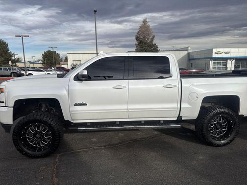 2017 Chevrolet Silverado 1500 High Country