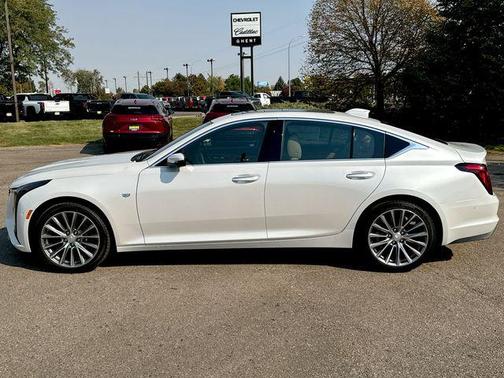 2025 Cadillac CT5 Premium Luxury RWD