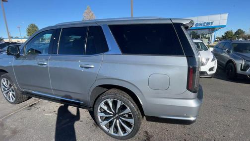 2026 Cadillac Escalade Luxury