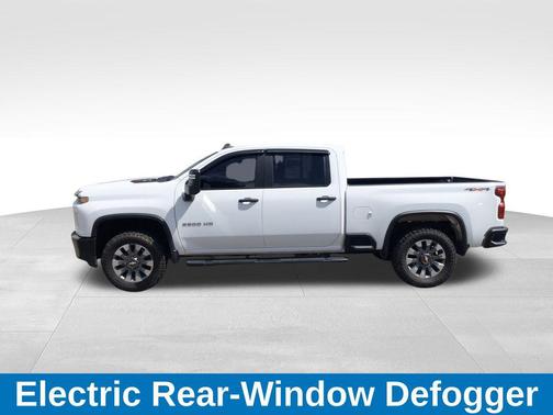 2022 Chevrolet Silverado 2500 Custom