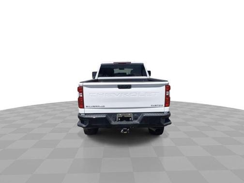 2022 Chevrolet Silverado 2500 Custom