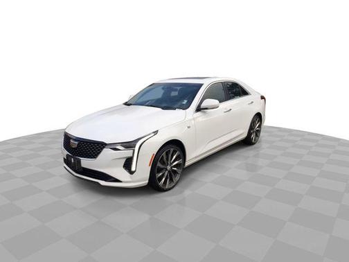 2022 Cadillac CT4 Luxury