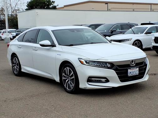 2019 Honda Accord Hybrid 