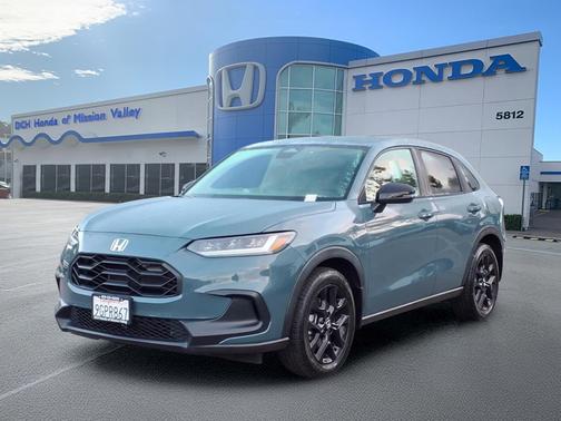 Nordic Forest Pearl 2023 Honda HR-V