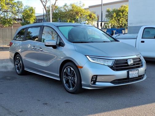 2022 Honda Odyssey 