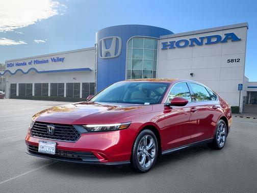 Radiant Red Metallic 2024 Honda Accord