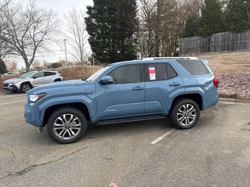 2025 Toyota 4Runner Hybrid TRD Off Road