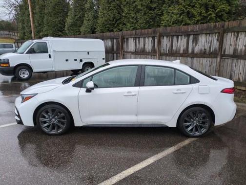 2025 Toyota Corolla SE