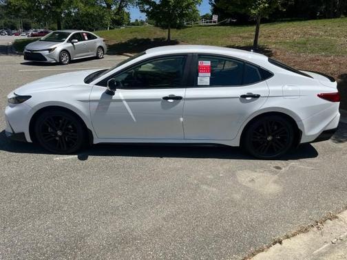 Ice 2026 Toyota Camry Nightshade