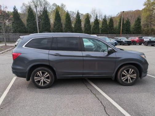 Modern Steel Metallic 2016 Honda Pilot EX-L