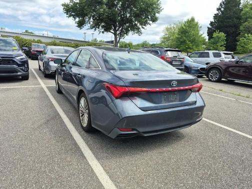 Harbor Gray Metallic 2020 Toyota Avalon Hybrid Limited