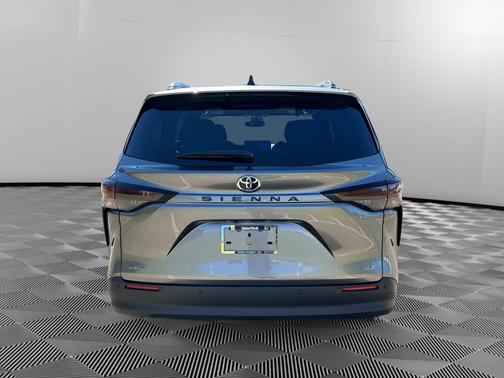 Heavy Metal 2026 Toyota Sienna XLE