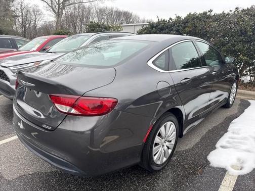 2015 Chrysler 200 LX