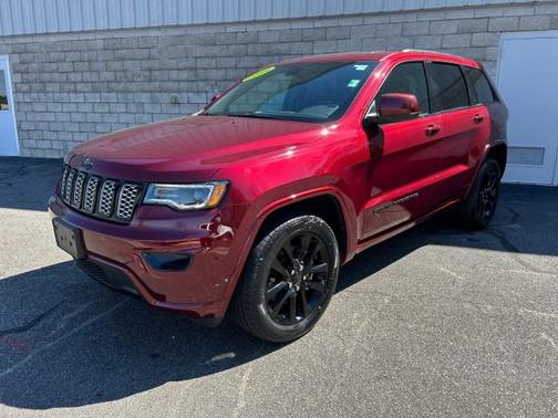 2021 Jeep Grand Cherokee Laredo