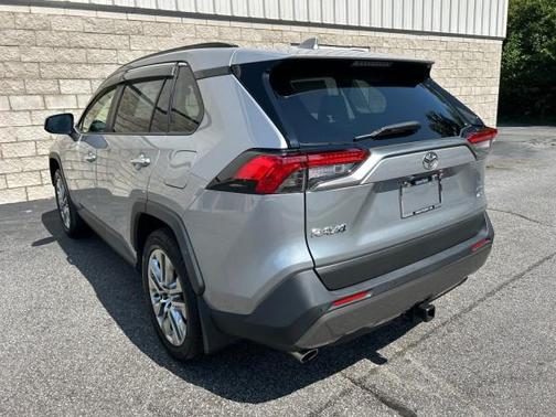 2020 Toyota RAV4 Limited