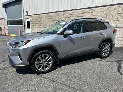 2020 Toyota RAV4 Limited