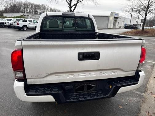 2018 Toyota Tacoma SR