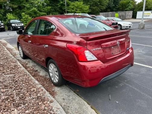 2016 Nissan Versa 1.6 SV