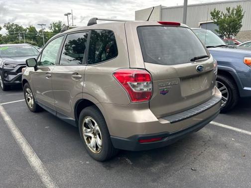 2014 Subaru Forester 2.5i