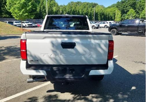 Ice 2026 Toyota Tacoma SR5