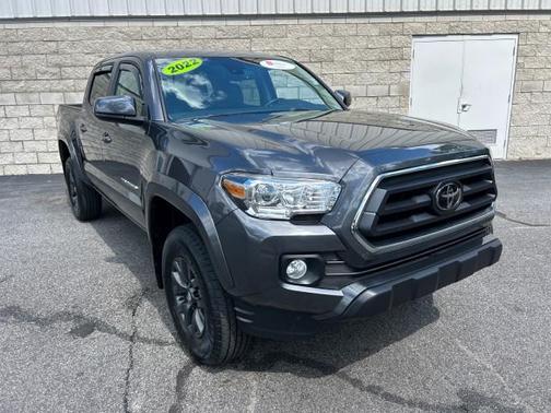 2022 Toyota Tacoma SR5