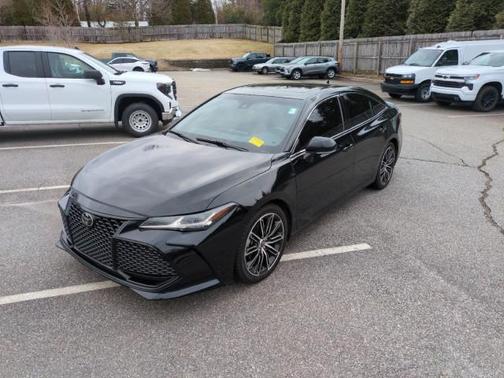 2022 Toyota Avalon Touring