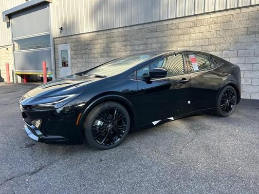 2026 Toyota Prius Plug-In Hybrid SE