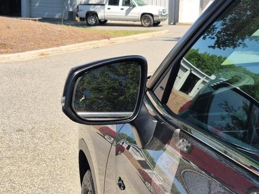 Magnetic Gray Metallic 2022 Toyota Highlander XLE